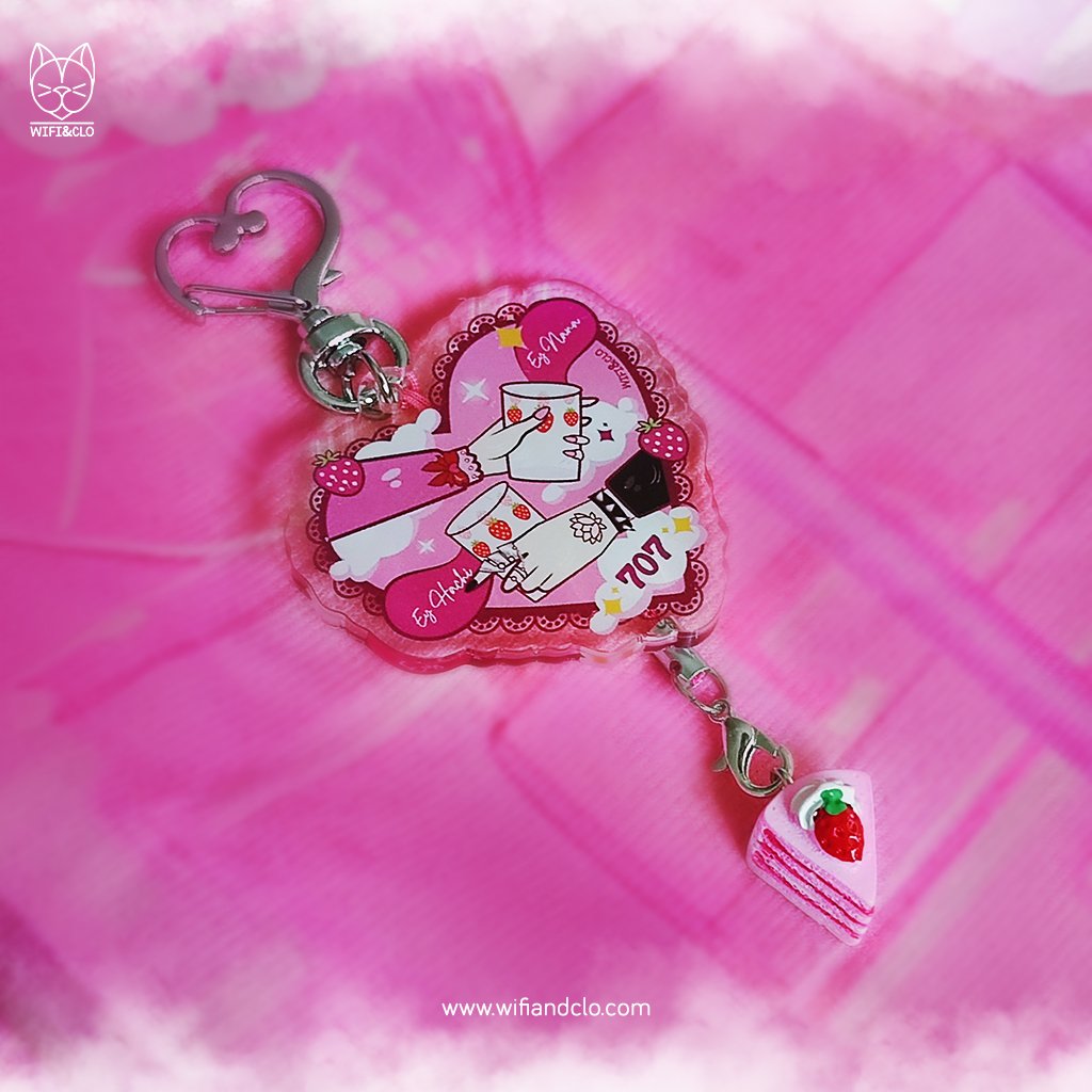 Nana Keychain Berrycake